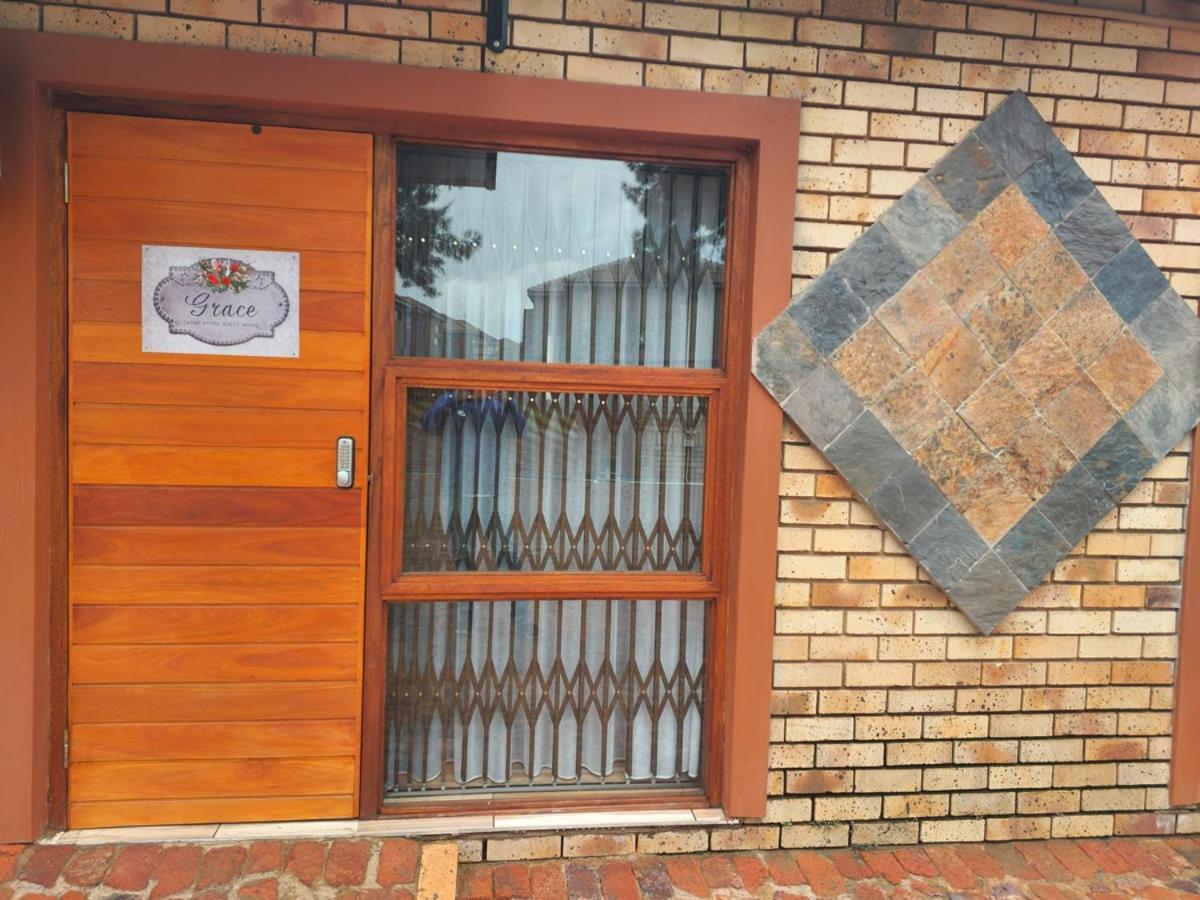 Twins Guest House Astoni Vanderbijlpark Exteriér fotografie