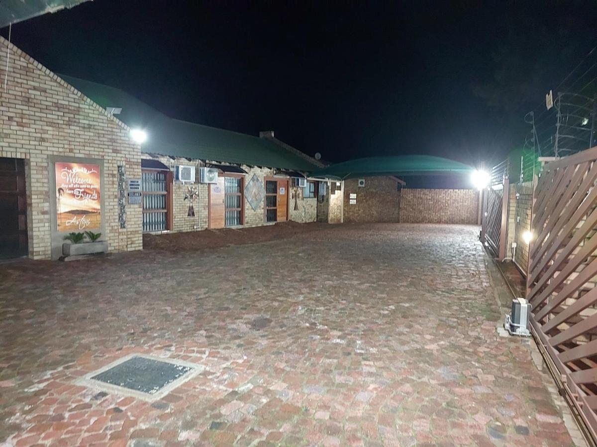 Twins Guest House Astoni Vanderbijlpark Exteriér fotografie