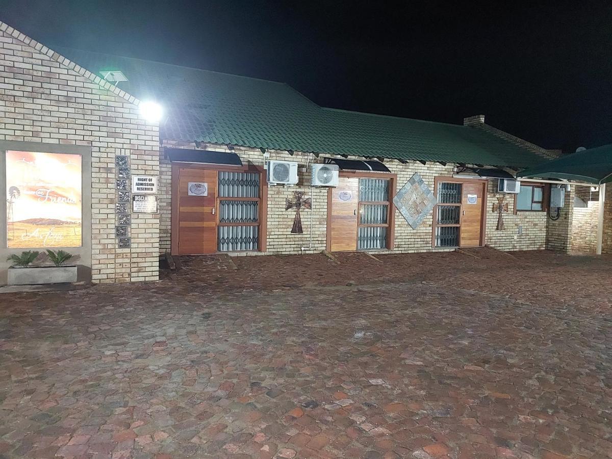 Twins Guest House Astoni Vanderbijlpark Exteriér fotografie