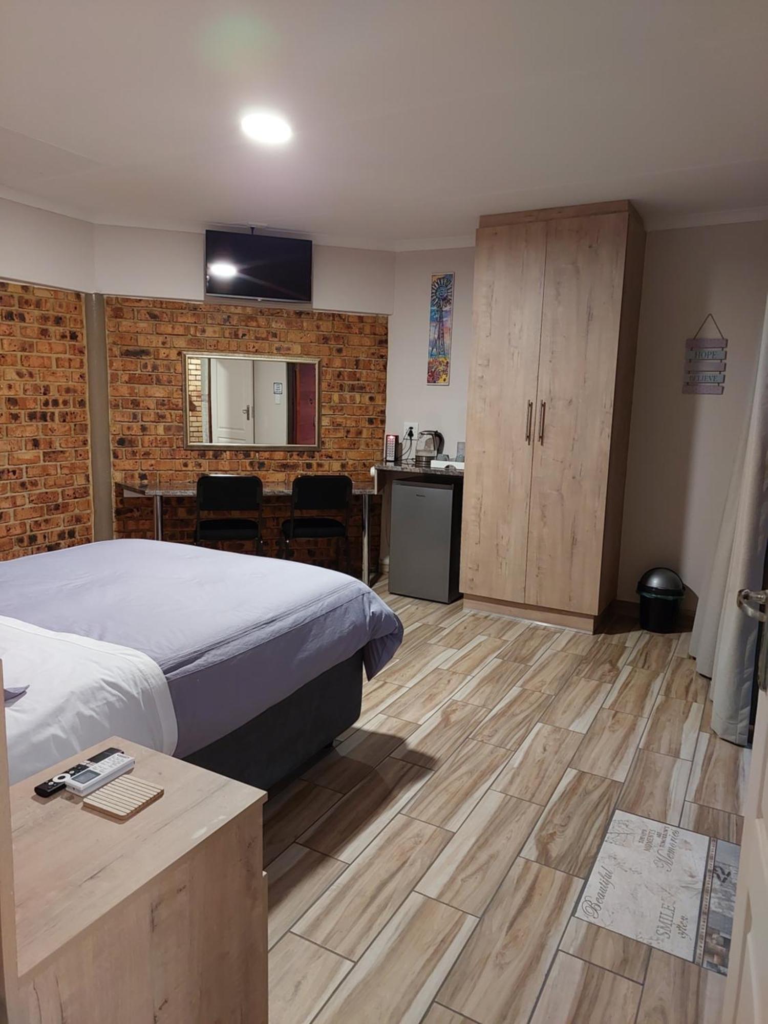 Twins Guest House Astoni Vanderbijlpark Pokoj fotografie