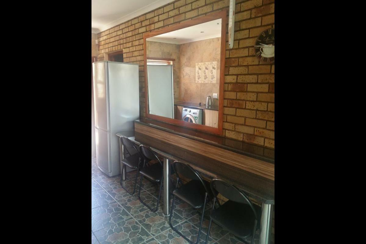 Twins Guest House Astoni Vanderbijlpark Exteriér fotografie
